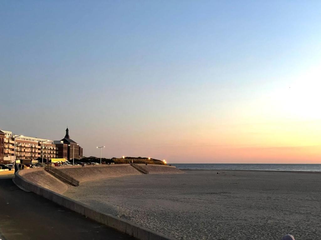 L'Alteia - L'Appartement Les Pieds Dans L'Eau Avec Place De Parking Prive Et Acces Direct A La Plage Berck Eksteriør bilde